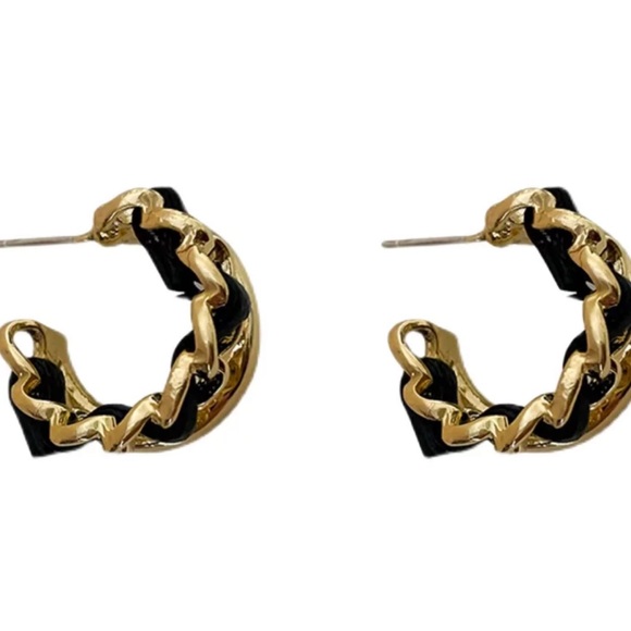 💛Gold plated double layer C- shaped earrings - Picture 6 of 6